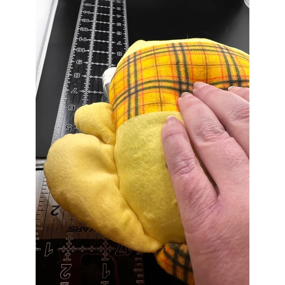 Sanrio Pompompurin Plush Jazwares Hello Kitty and Friends Plaid Outfit 8 Inch